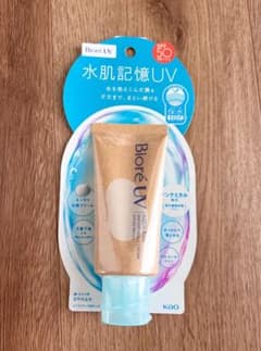 비올레 UV 아쿠아리치 선크림 논케미컬 처방 SPF50