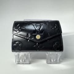 LOUIS VUITTON モノグラム ヴェルニ ミュルティクレ 6連キーケースのサムネイル