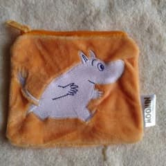 ムーミン　アソートコレクション　刺繍ポーチのサムネイル