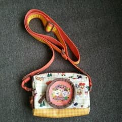 ♡美品♡ダッフィーのカメラ型ポシェット♡のサムネイル