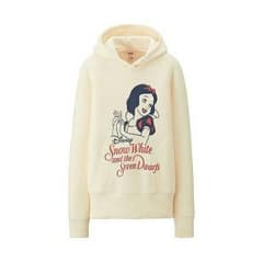 ユニクロ白雪姫パーカーのサムネイル
