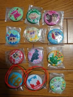 ひな様専用★クレヨンしんちゃん缶バッチ！1点+おまけのサムネイル