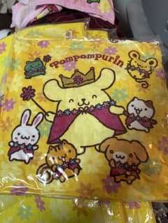 ポムポムプリンクッションのサムネイル