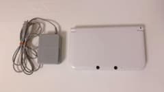 ニンテンドー3DS LL ホワイトのサムネイル