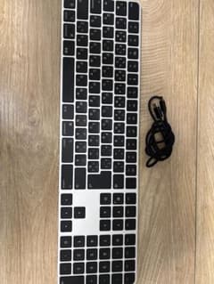 A2520 Apple Magic Keyboard touch ID テンキー - メルカリ