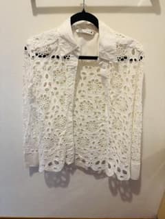 ZARA カットワークレース シャツ ホワイト XSサイズのサムネイル