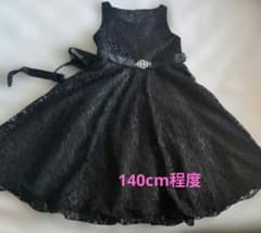 女の子ブラックレースドレス　ピアノ発表会　140cm程度のサムネイル