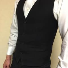 (美品)メンズ ジレ ブラック  Mのサムネイル