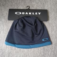 OAKLEY)リバーシブル ビーニー - メルカリ