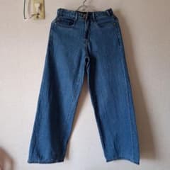 【ほぼ新品】レディースジーンズ　Straight wide leg jeansのサムネイル