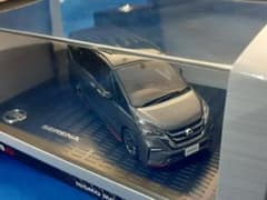 1/43 京商 日産 NISSAN モデルカー セレナ ニスモのサムネイル