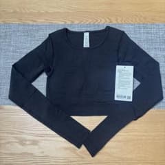 未使用　ルルレモン　4 Ebb to Street Long Sleeveのサムネイル