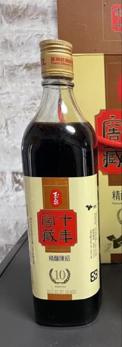 2012年製　台湾十年窖蔵精醸陳年紹興酒　600ｍｌ東方新世代　横浜中華街のサムネイル