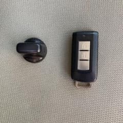 三菱  アイ i スマートキーのサムネイル