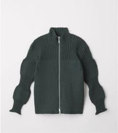 ！プロフ一段目熟読！しゃけ造 様専用CFCL FLUTED BLOUSONのサムネイル
