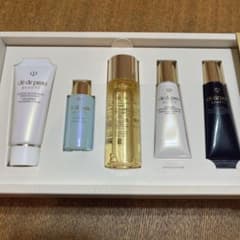 clé de peau BEAUTÉ トライアルセットのサムネイル
