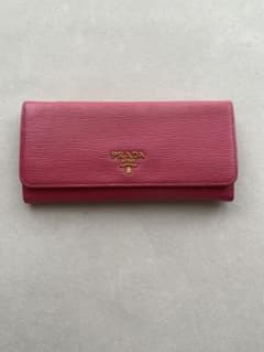 PRADA 長財布 ピンクのサムネイル