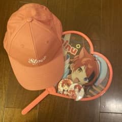 すとぷり　莉犬　帽子　缶バッチ✖️2　うちわセットのサムネイル