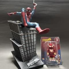 Happyくじ スパイダーマン A賞 スイングスタチュー おまけ付き - メルカリ