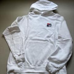 FILA パーカー ホワイト BE FIRSTコラボのサムネイル