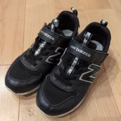 new balance キッズスニーカー 966 ブラック　オーロラ　22cm