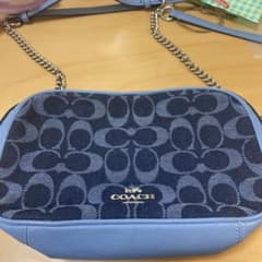 COACH コーチ ショルダーバッグ　（三連休価格）のサムネイル