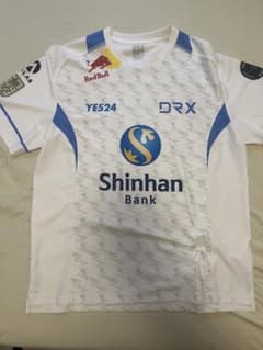 DRX 2022ユニフォーム