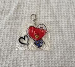 Taehyung テテ ハートチャームキーホルダー　5cm TATA ハート型キーホルダー BTS テテ - メルカリ