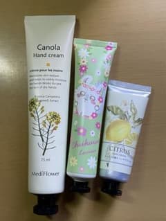ハンドクリーム　まとめ売りのサムネイル