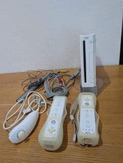 Nintendo Wii 本体 ソフト5本 Wiiハンドルセット - メルカリ