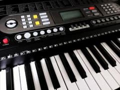 【値下げしました！】ピアノ キーボード 61鍵盤のサムネイル
