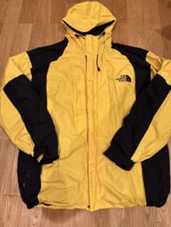 THE NORTH FACE マウンテンパーカー イエロー ブラックのサムネイル