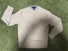 TOMMY HILFIGER ベージュ Vネックニット Mのサムネイル