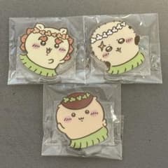 ちいかわ　海辺でダンスなアクリルスタンド 3点まとめ売りのサムネイル