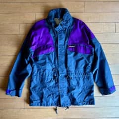 イギリス製berghaus GORE-TEX 80s 旧ロゴ マウンテンパーカー イギリス製berghaus GORE-TEX 80s 旧ロゴ マウンテンパーカー - メルカリ