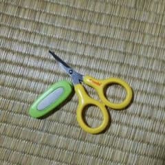 ベビー用爪切りのサムネイル