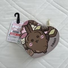 ちいかわ うさぎ ハート型ポーチのサムネイル