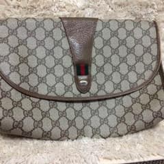 鑑定済みGUCCIのクラッチバックのサムネイル