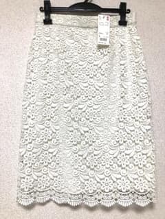 ☆新品☆【ユニクロ】オフホワイト　レースタイトスカートのサムネイル