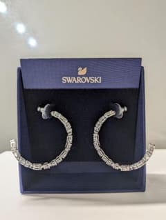 SWAROVSKI フープピアス クリスタルのサムネイル