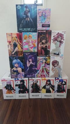アニメキャラクター フィギュア 15体セットのサムネイル