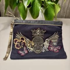 Accessorize クラッチバッグ スカル 蝶 ビーズ刺繍 ゴールドのサムネイル
