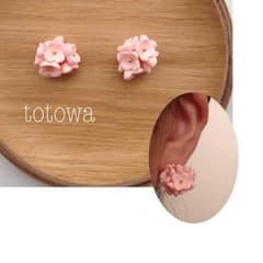 あじさい ピアス イヤリングのサムネイル
