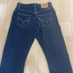 Levi's レディース デニムパンツ ボタンフライのサムネイル
