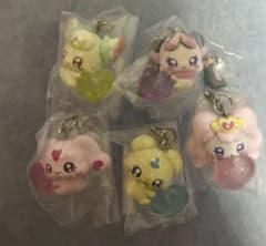 ガチャガチャ ぷちきゅあ　めじるしアクセサリー　セミコンプリート5点セットのサムネイル