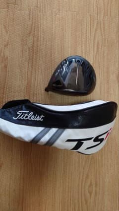 Titleist tsi3 1W ドライバー 10.0度　ヘッドカバーのみのサムネイル