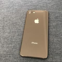 iPhone8 スペースグレイ 64GB　ジャンク品のサムネイル