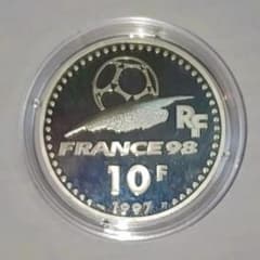 フランス　10FR　シルバー　世界サッカー　記念　フルーフ　完璧　証明書付 フランス 10FR シルバー 世界サッカー 記念コイン フルーフ 完璧 証明
