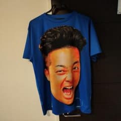 牧秀悟選手　顔Tシャツのサムネイル