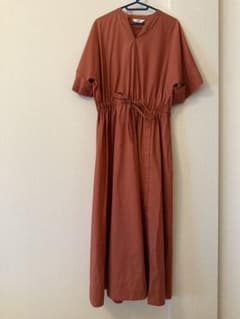 BEAMS HEART テラコッタ シャツワンピース 半袖のサムネイル